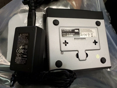 USED LinkSys/ Cisco SD208