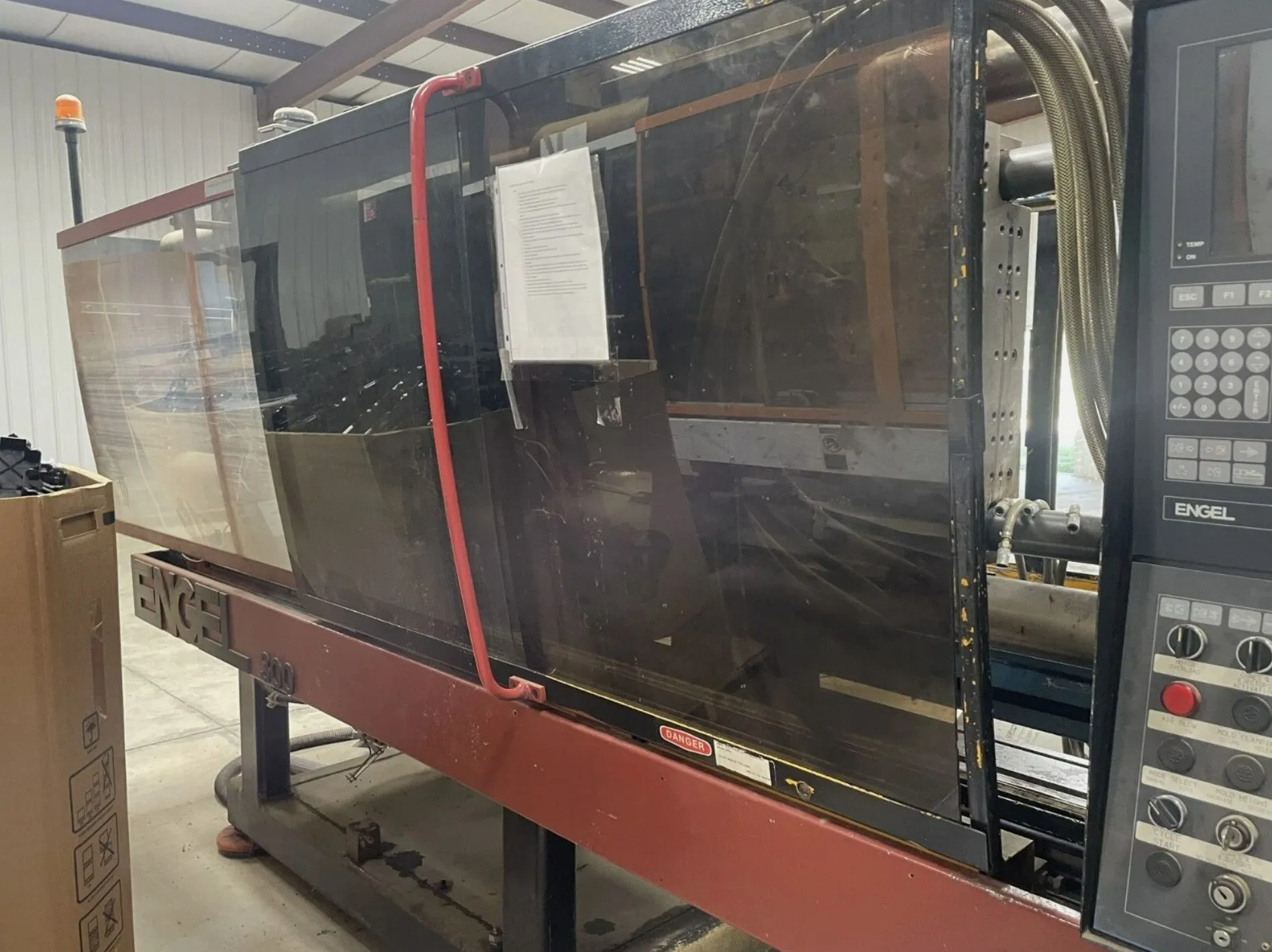 USED 1998 ENGEL ES-1300/300