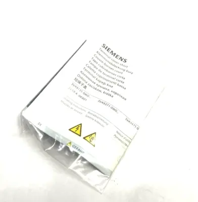 NEW SIEMENS CIRCUIT BREAKER ACCESSORY TERMINAL COVER 3-POLE