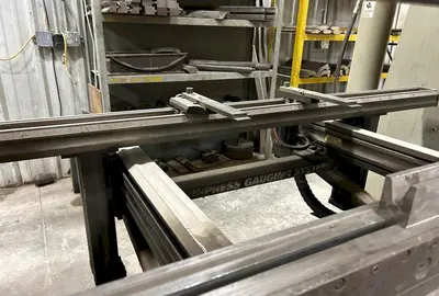 320 TON X 10' ACCURPRESS MODEL #732010 ADVANTAGE HYDRAULIC PRESS BRAKE, W/ ETS 3000 CONTROLS, NEW 2010: YOBRO #24910