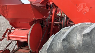 USED 1957 FORD 971