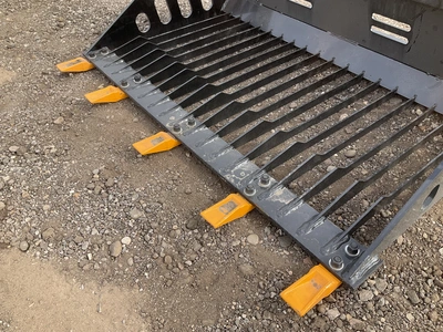 Used _UNKNOWN_ _UNKNOWN_ Rock Buckets Michigan US | Miedema Asset Management Group #1579403
