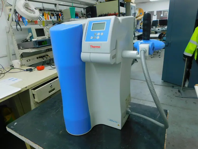 Used THERMO SCIENTIFIC GENPURE PRO UV/UF Miscellaneous Laboratory Equipment Texas US | Aucto #1455785