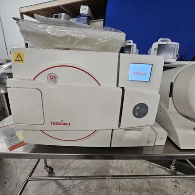 Used TUTTNAUER 25411 TUTTNAUER AUTOCLAVE STEAM STERILIZER 28L, 207957, 2.8 BAR 2840EL-D Steam Sterilizers Texas US | PT Medical Technologies #1458957