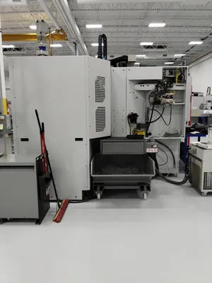 2005 HERMLE C30U Vertical Machining Centers | Machinery Resources International (12)