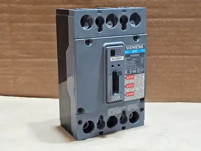NEW SIEMENS QR23B200