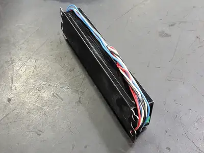 USED UNIVERSAL LIGHTING B232I277RH-A