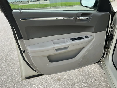 Used 2010 CHRYSLER 300 Sedans Michigan US | Miedema Asset Management Group #1463086