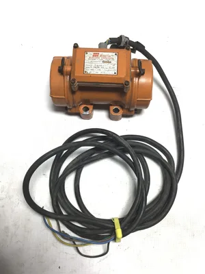 Martin CD 250/RD 350 Electric Vibrators 220-440 Volts 60Hz 3PH  3600RPM