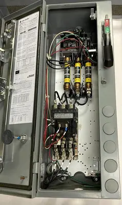 Used ALLEN BRADLEY 512-BDB-6P-24 Starters | Surplus Asset Holdings #1205230