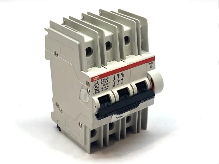 Used ABB Circuit Breaker 3-Pole 480Y/277VAC 50/60HZ 10kA Circuit Breakers Michigan US | Maverick Industrial Sales #1398843