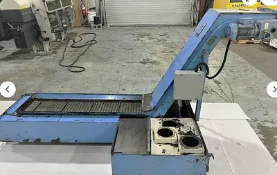 USED 1996 MAYFRAN CHIP CONVEYOR FOR A MAZAK HTC400
