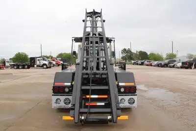Used 2027 PETERBILT 548 Rolloff Trucks Texas US | Roll Off Truck World #1491999