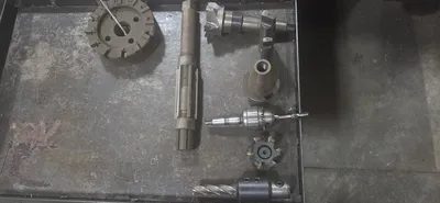 GIDDINGS & LEWIS 300-T Horizontal Boring Machines | Tight Tolerance Machinery (10)