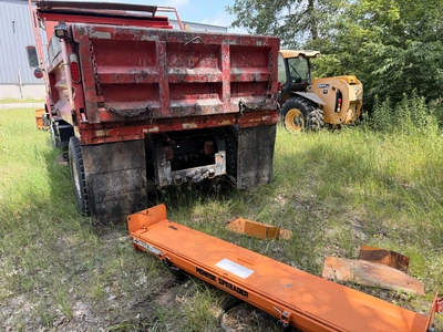 Used 2000 INTERNATIONAL 2554 4X2 Dump trucks Michigan US | Miedema Asset Management Group #1325421