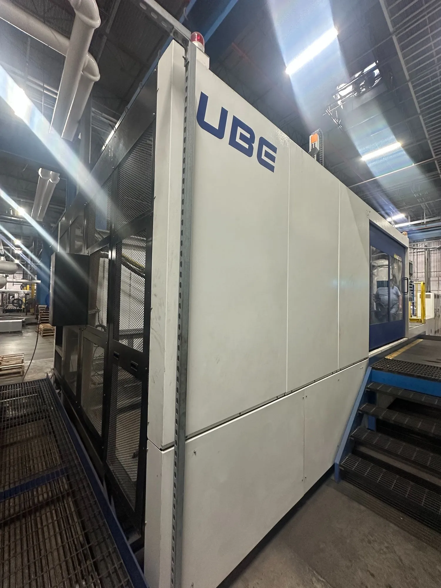 USED 2019 UBE 2200MMX-470