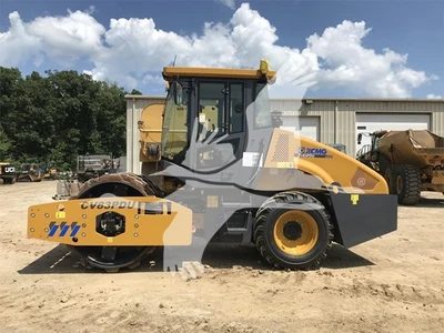 USED 2021 XCMG CV83PDU