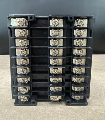 NEW Honeywell DC330E-EE-000-22-0F0000-00-0