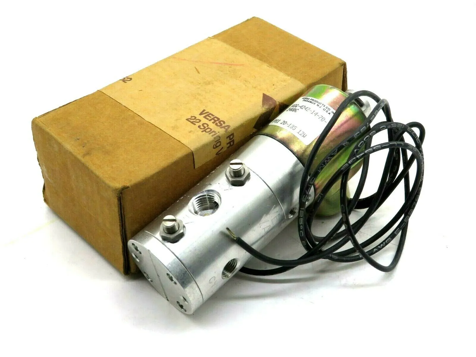 NEW VERSA VALVES ASG-4242-14-70-24VDC VALVE ASG4242147024VDC