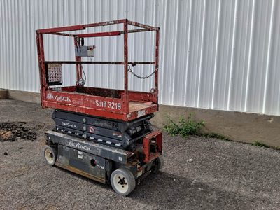 USED 2016 Skyjack SJ3219