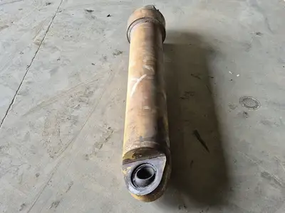 USED KOMATSU 561-63-62102