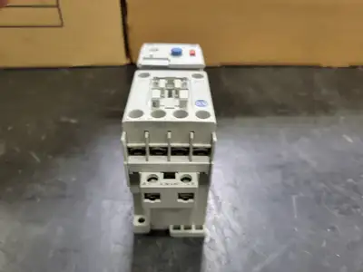 USED ALLEN-BRADLEY 100-C09EJ10