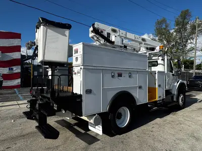 Used 2017 ALTEC AT48M Bucket (boom) trucks Florida US | Truck and Van Outlet #1509161