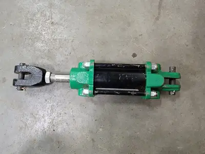 Used ROYAL ELECTRIC R2C2A1A1A1A Parts (Hydraulics and Pneumatics) British Columbia CA | Lenmark #267839