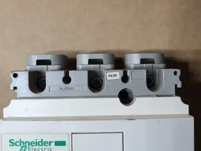 USED SCHNEIDER ELECTRIC GV7-RE80