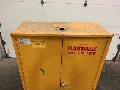 Used Justrite _UNKNOWN_ Hazardous Storage Units Ohio US | Equipment Recovery Corp. #1331569