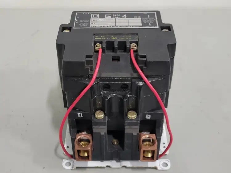 Used SQUARE D 8502SF01 Switchgears British Columbia CA | Lenmark #242355