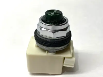 USED SCHNEIDER ELECTRIC PILOT LIGHT GREEN 30MM 120V