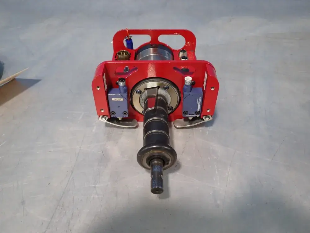 Knight Global Servo Hoist