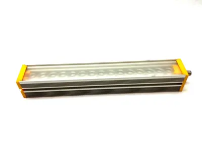 USED EFFILUX ILLUMINATION FLOOD LIGHT BAR