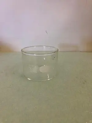 VWR 190 X 100 AND PYREX 70X50