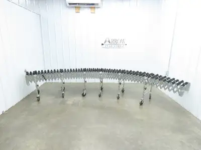 NestaFlex 275  18"W x 23' Expandable Gravity Flex Conveyor Plastic Skatewheel