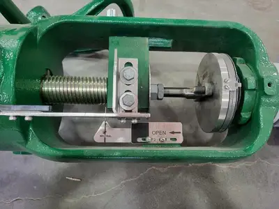 USED FISHER 657
