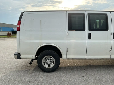 Used 2018 CHEVROLET EXPRESS G2500 Vans Michigan US | Miedema Asset Management Group #1397244