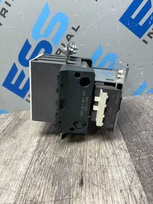 USED SCHNEIDER ELECTRIC LC1F225