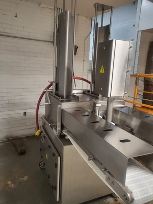 USED 2019 ROSS 950-8