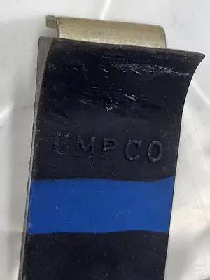 New | in-Stock UMPCO UMPCO WDG 32 SNUG-FIT VIBRATION-DAMPING LOOP CLAMP, ALUMINUM WITH NEOPRENE CUSHION, 2" ID *NEW* Valves/Fittings | ND Industrial Surplus #1211436