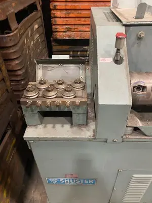 USED 2004 SHUSTER 24SFT