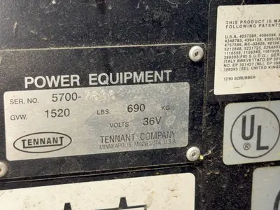 Used TENNANT 5700 Sweepers Ohio US | HGR 24 #1265879