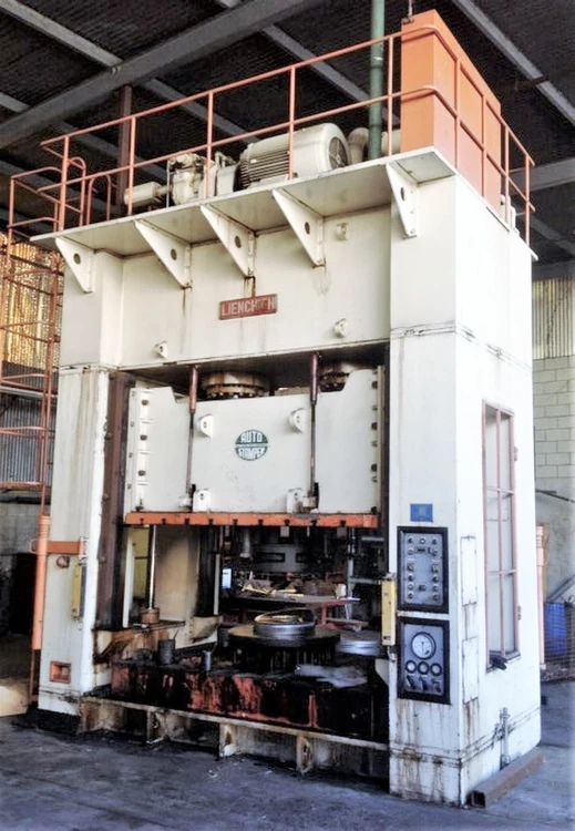 Used 1984 SUTHERLAND SUTHERLAND LD-500 PRESS Molding Presses | Alma Machinery #899362
