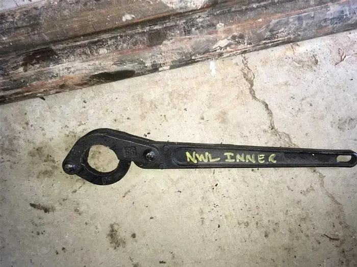 New | in-Stock AFTERMARKET NWL INNER CORE BARREL WRENCH Wrenches Pennsylvania US | East West Machinery & Drilling #1415692