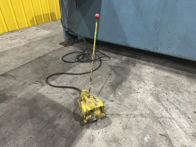 12' X 1/4" NIAGARA MODEL #SP-12-1/4 HYDRAULIC SHEAR: STOCK #22385