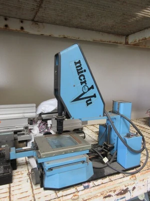 USED MICROVU V300