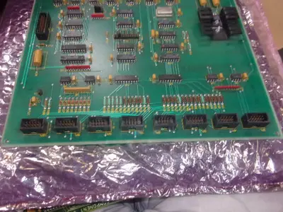 USED Universal Instruments LED SEN I/O ASM PC BD