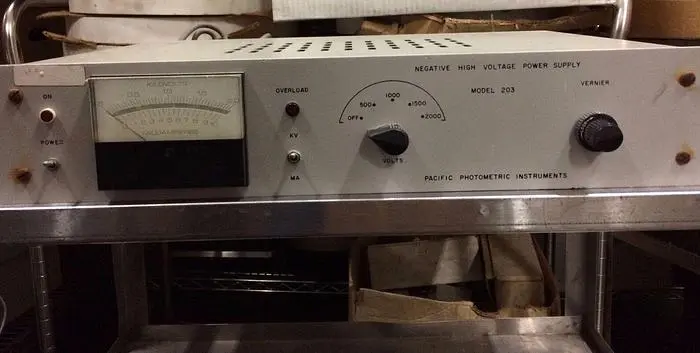 PACIFIC PHOTOMETRIC 203 NEGATIVE HIGH VOLTAGE POWER SUPPLY