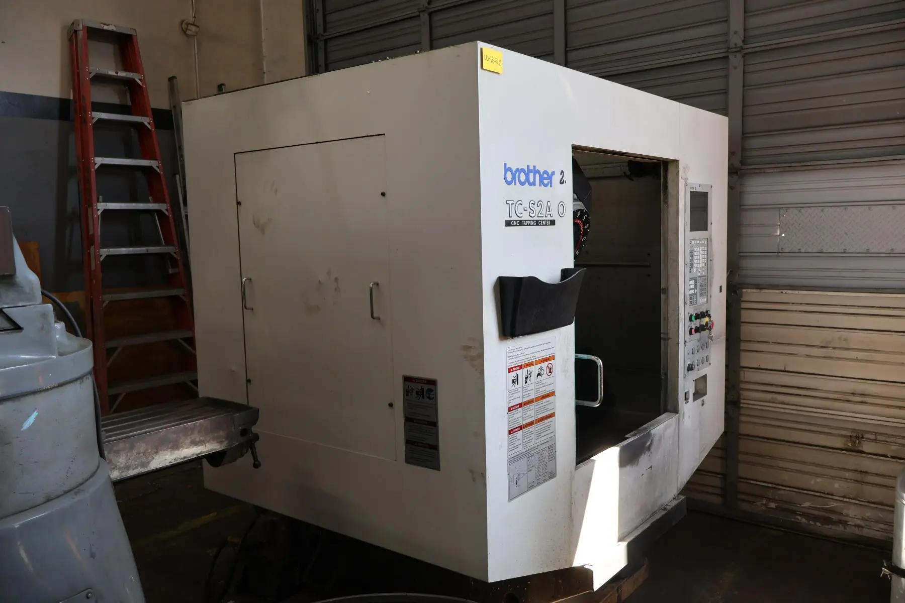 Used 2001 BROTHER INDUSTRIES TC-S2A-0 Vertical Machining Centers Oregon US | MD Equipment Services LLC #1438207
